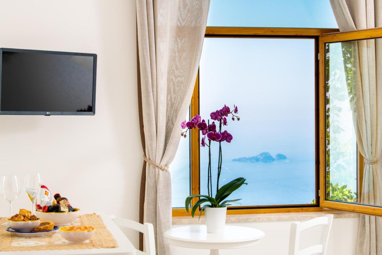 La Borragine Rooms Positano Exterior foto